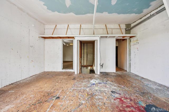 $1,050,000 | 80 Bronte Street, San Francisco, CA 94110