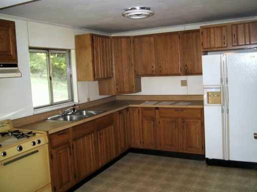 120 Valencia Road Renfrew, PA 16053 - Photo 4 of 8 Other.
