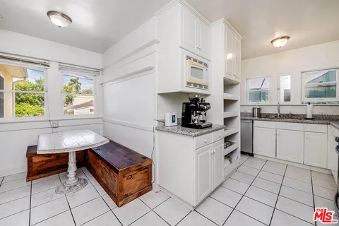 $1,749,000 | 330 North Gower Street, Los Angeles, CA 90004