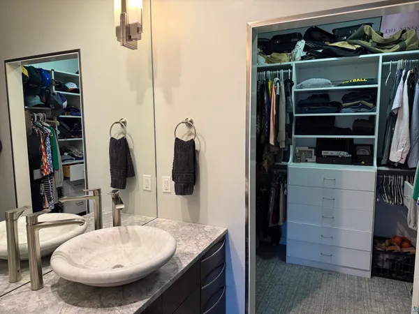 $625,000 | 2812 Fellman Drive, Ashland, WI 54806