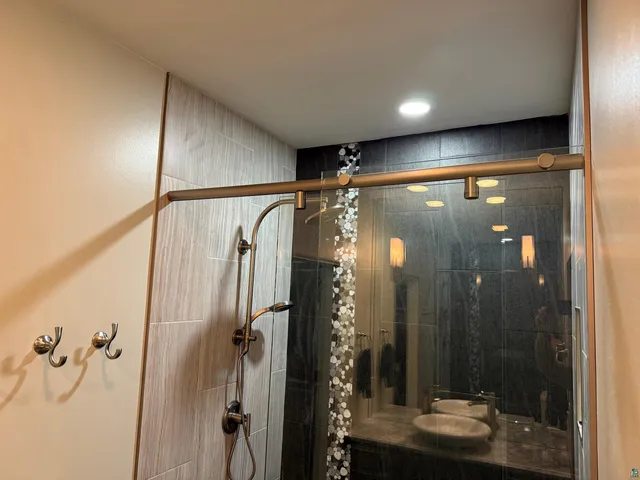 $625,000 | 2812 Fellman Drive, Ashland, WI 54806