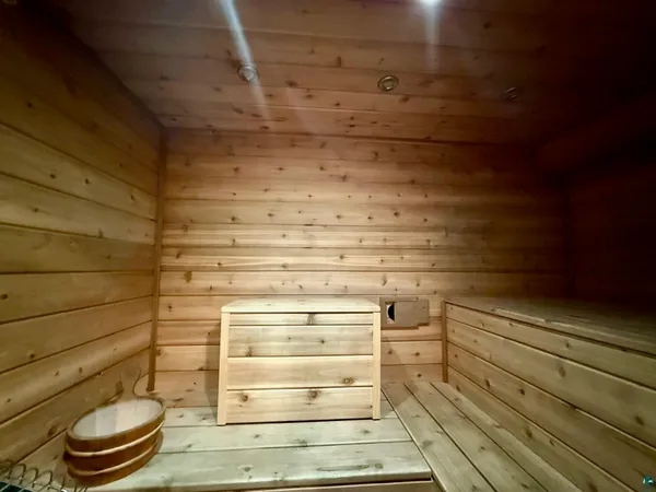 $625,000 | 2812 Fellman Drive, Ashland, WI 54806