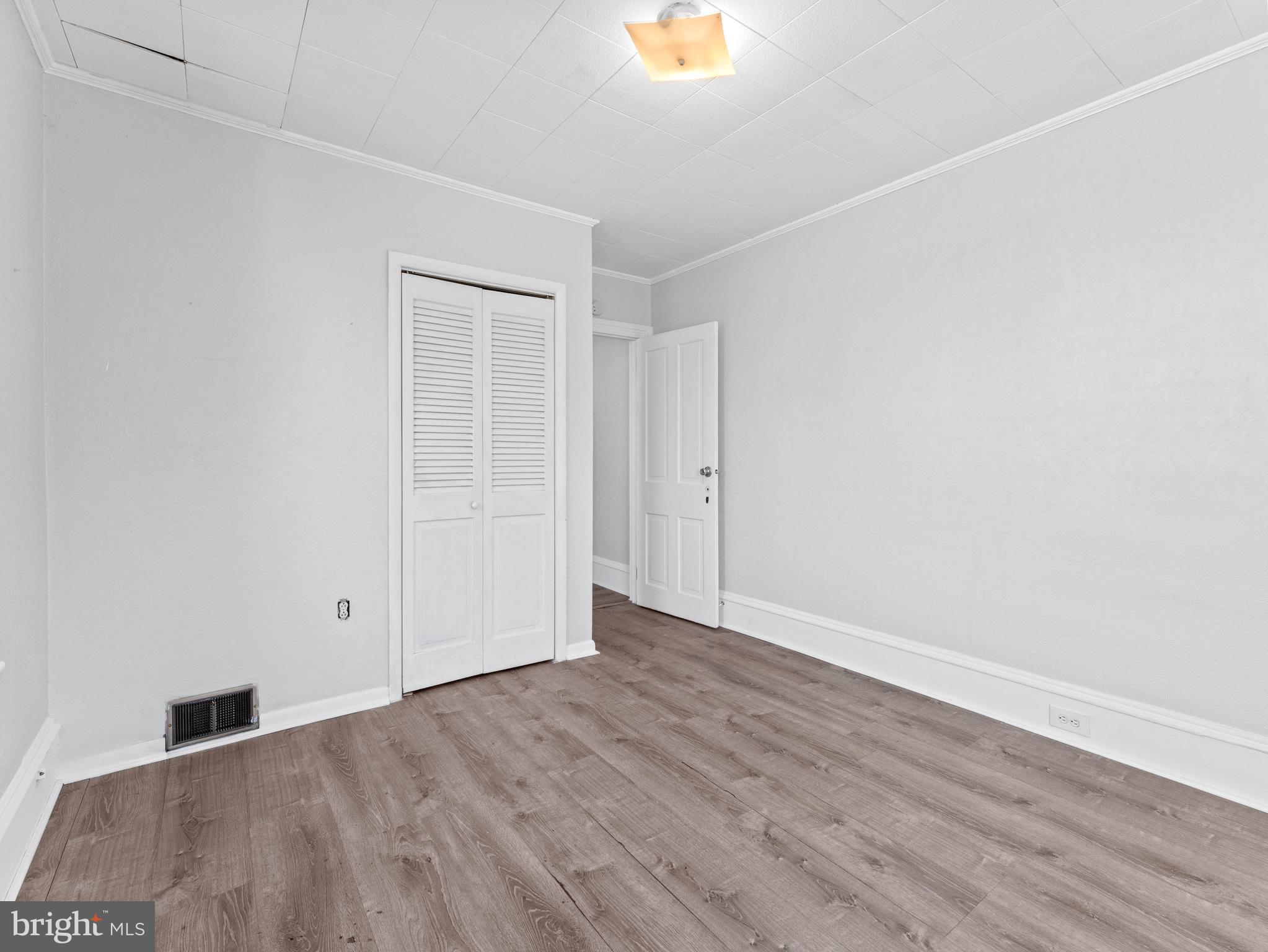 54 North Church Street Spring City, PA 19475 - Photo 10 of 24 2nd Floor - Rear Room