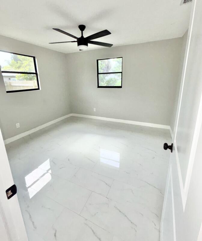 801 Central Avenue Stuart, FL 34994 - Photo 6 of 10 IMG_7042