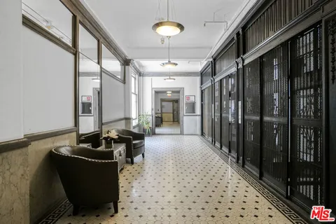 $479,000 | 108 West 2nd Street, Unit 915, Los Angeles, CA 90012