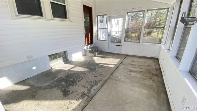 $324,900 | 3087 Cloverbank Road, Hamburg, NY 14075