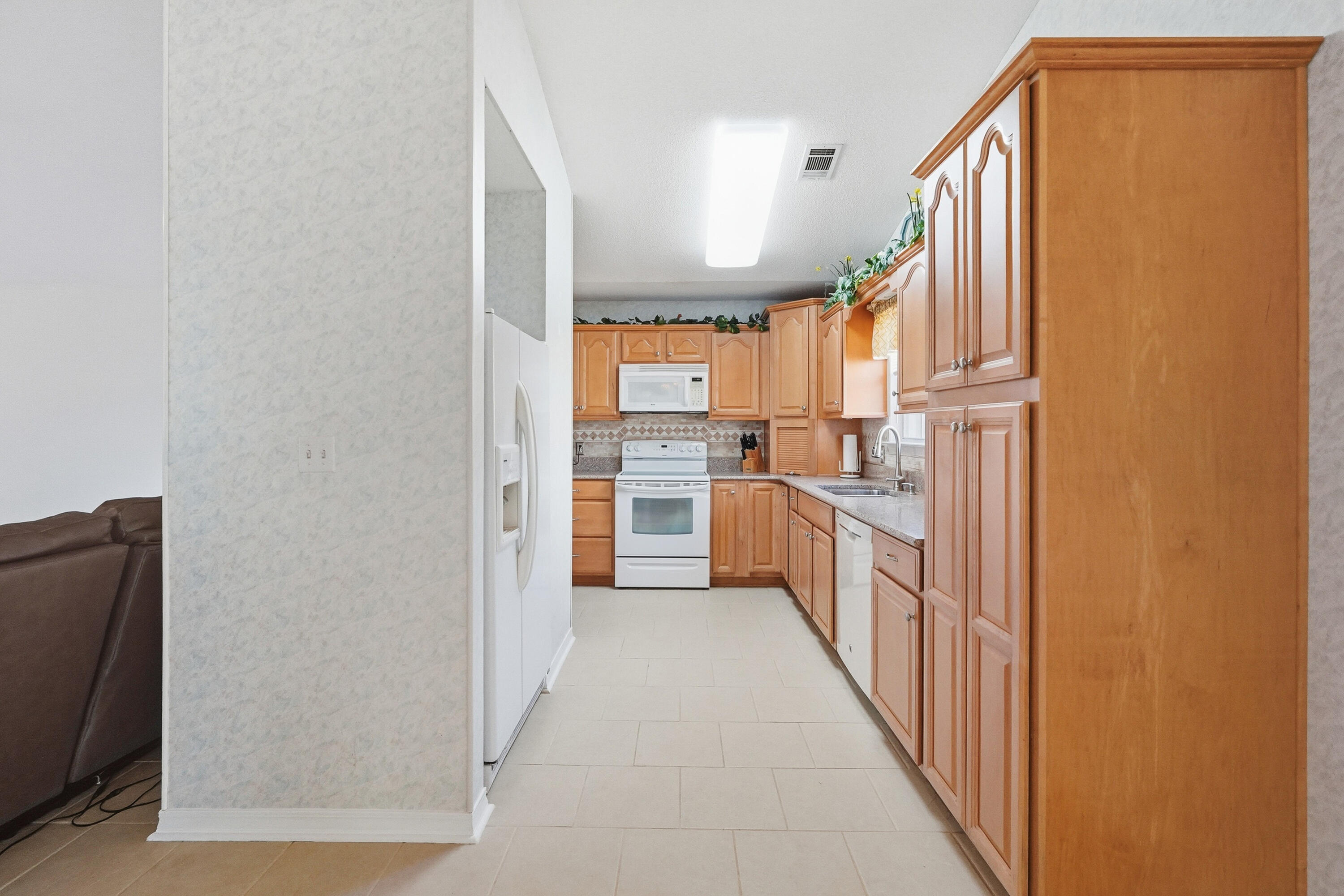 503 Hillview Circle Crestview, FL 32536 - Photo 14 of 50 503 hillview circle-30