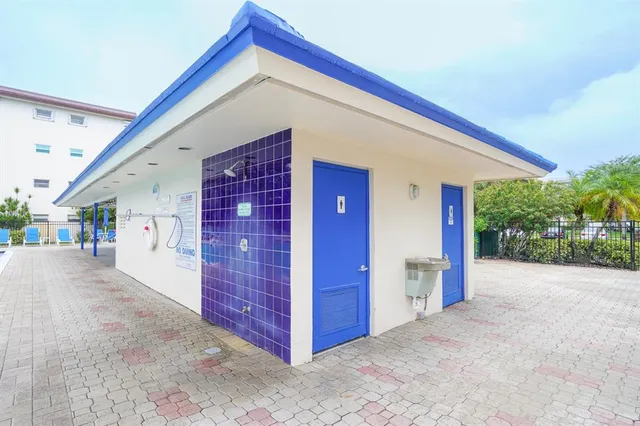 $2,250 | 3201 Portofino Point, Unit F1, Coconut Creek, FL 33066