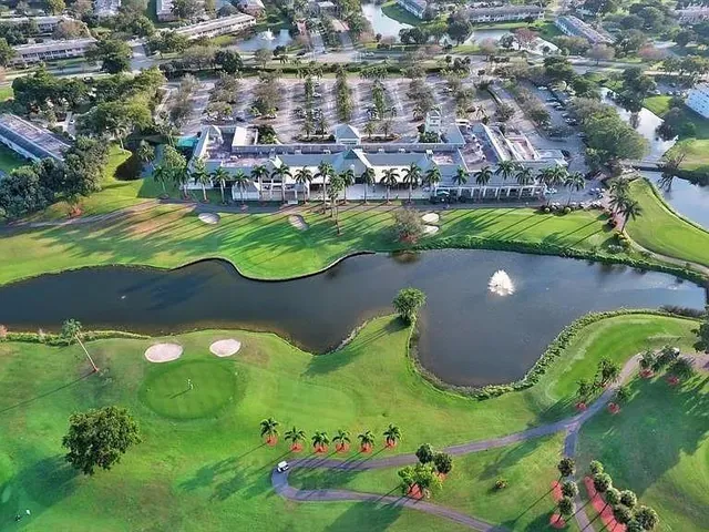 $2,250 | 3201 Portofino Point, Unit F1, Coconut Creek, FL 33066