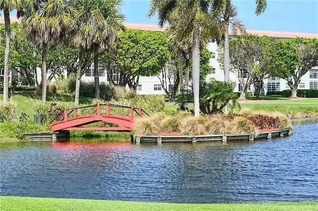 $2,250 | 3201 Portofino Point, Unit F1, Coconut Creek, FL 33066