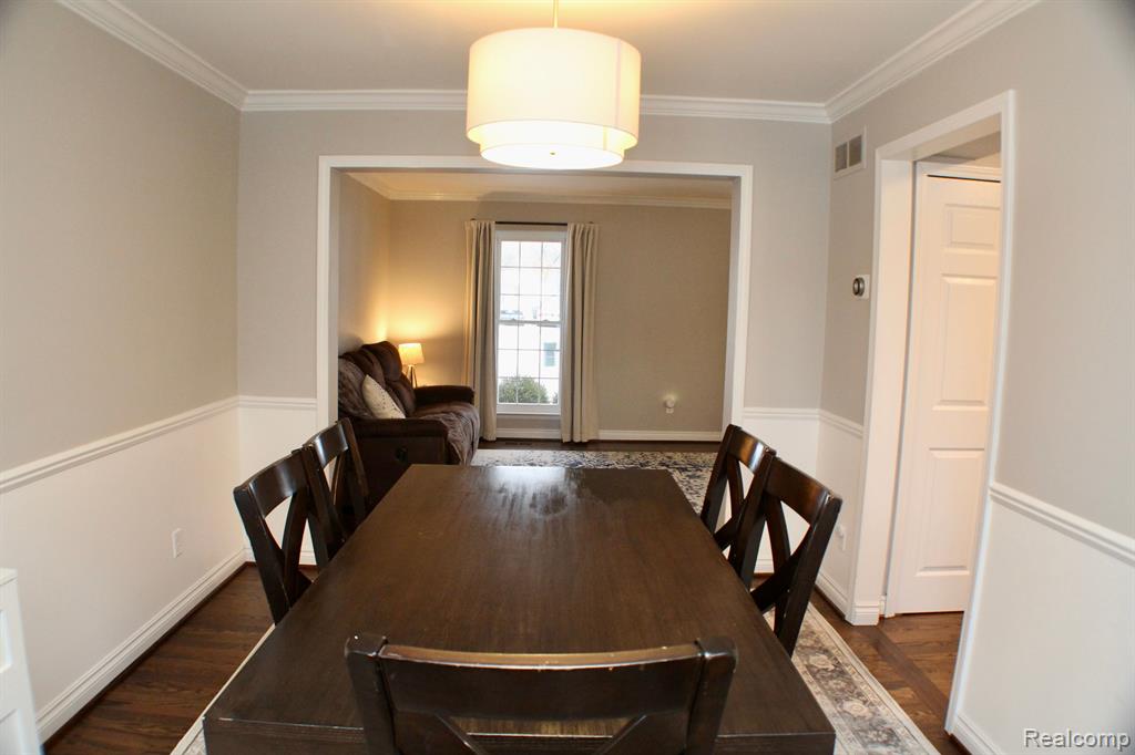 1532 Grandview Drive Rochester Hills, MI 48306 - Photo 11 of 40