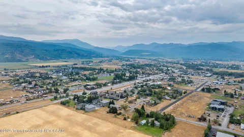 $1,100,000 | 83 Cedron Road, Victor, ID 83455