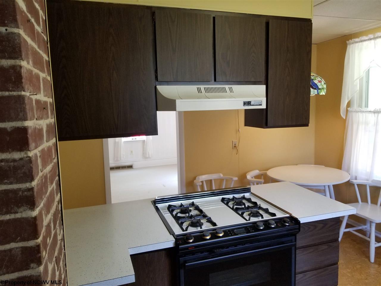 64 Boston Street Morgantown, WV 26508 - Photo 4 of 18 Gallery Image 4