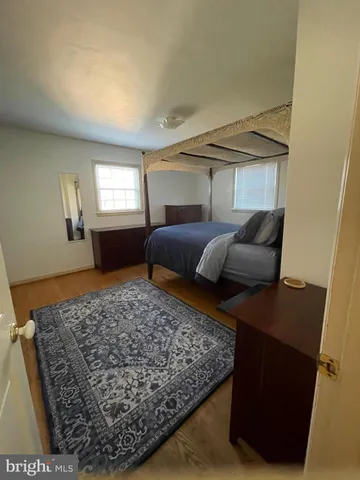 $2,800 | 5607 7th Street South, Arlington, VA 22204