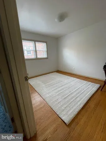 $2,800 | 5607 7th Street South, Arlington, VA 22204