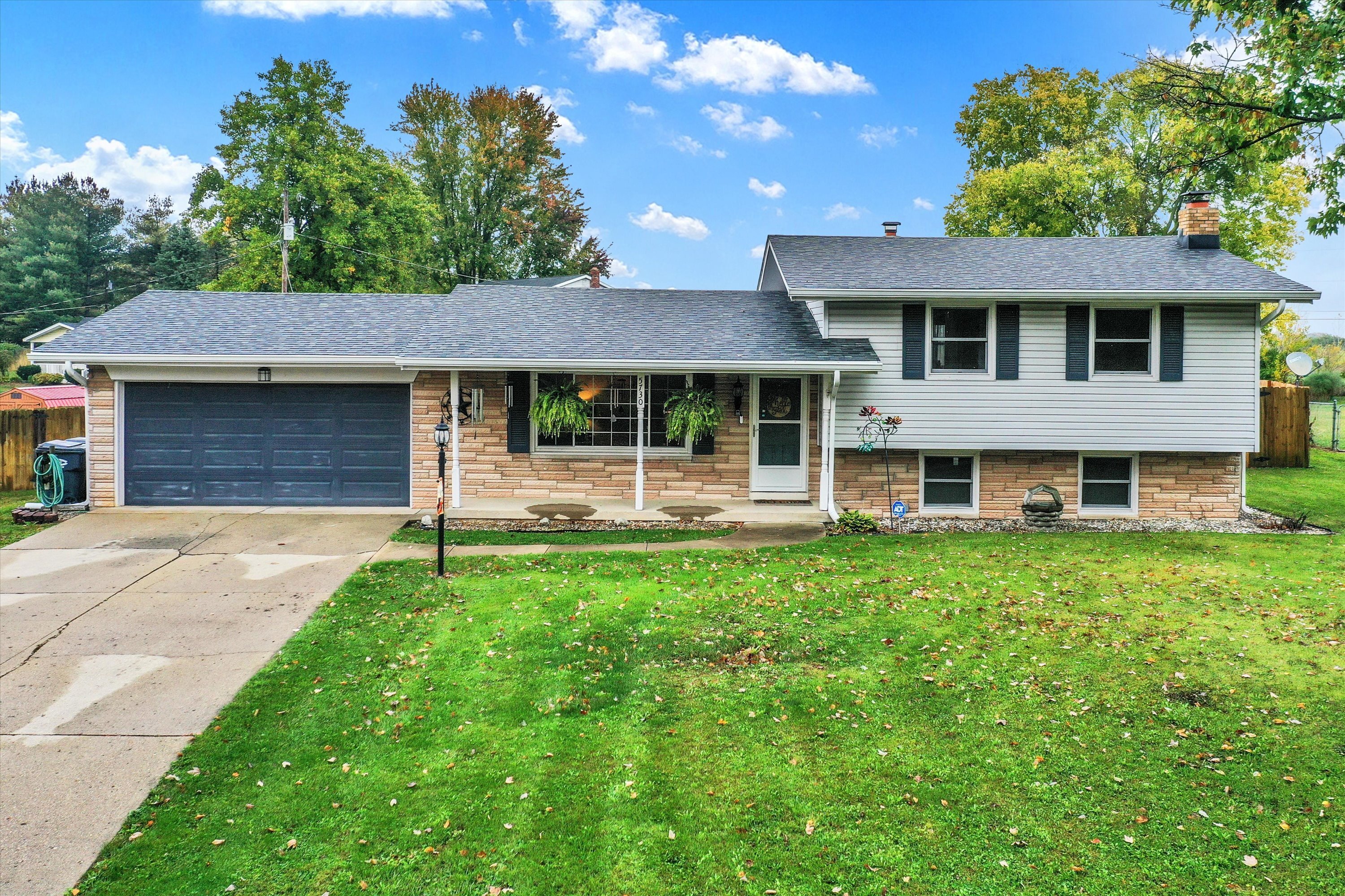 5730 Fairlee Road Anderson, IN 46013 - Photo 1 of 57 Gallery Image 1