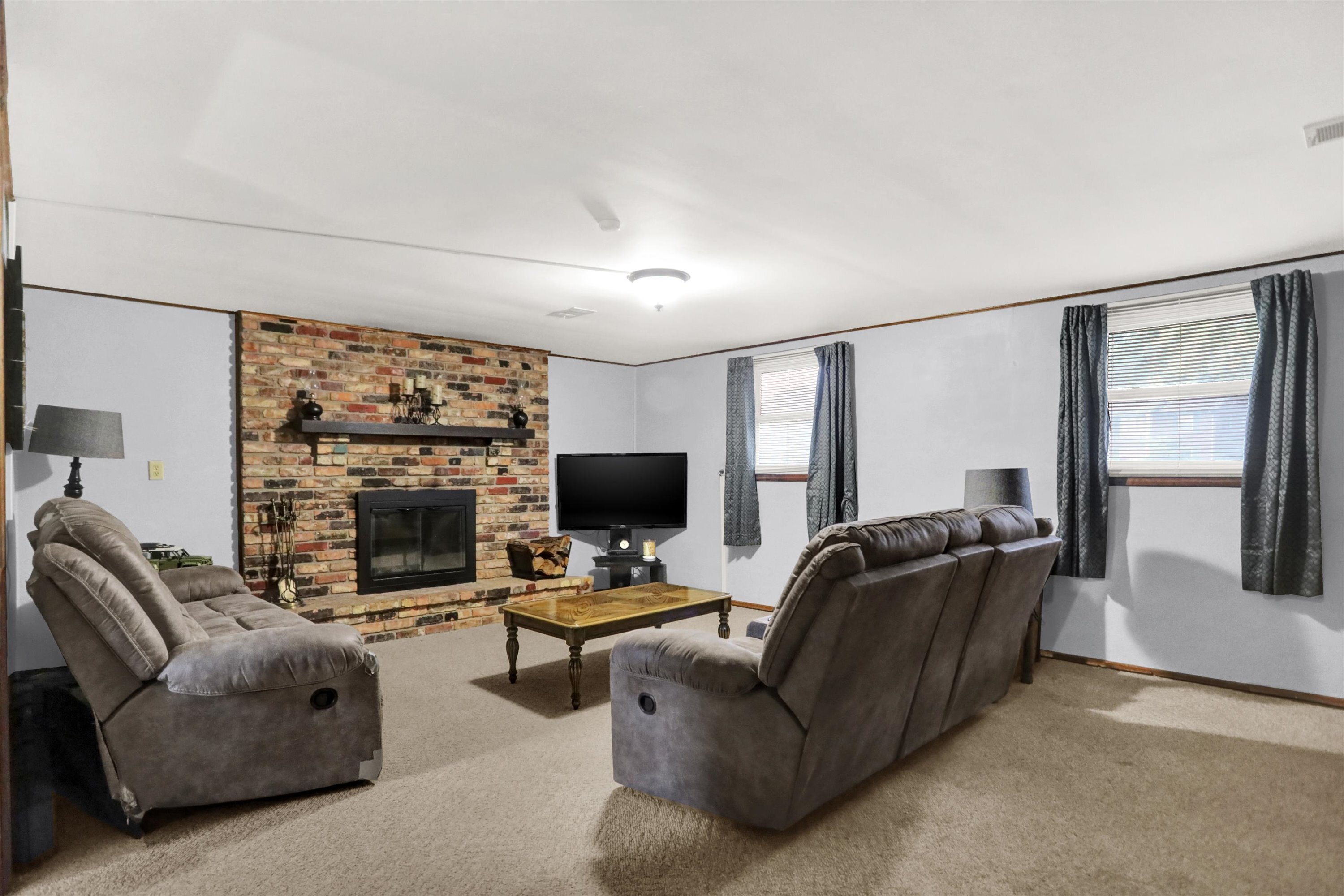 5730 Fairlee Road Anderson, IN 46013 - Photo 17 of 57 Gallery Image 17