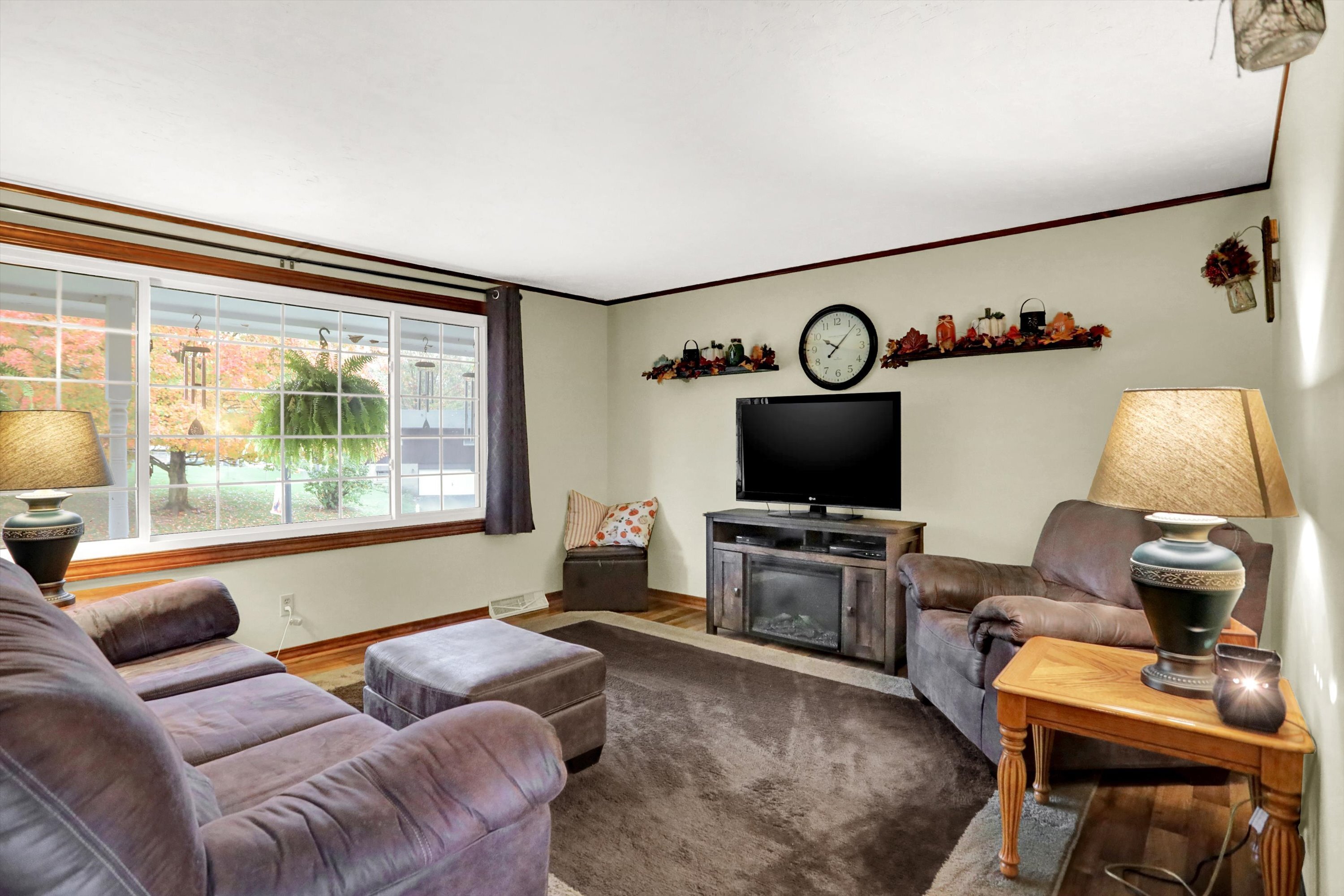 5730 Fairlee Road Anderson, IN 46013 - Photo 4 of 57 Gallery Image 4