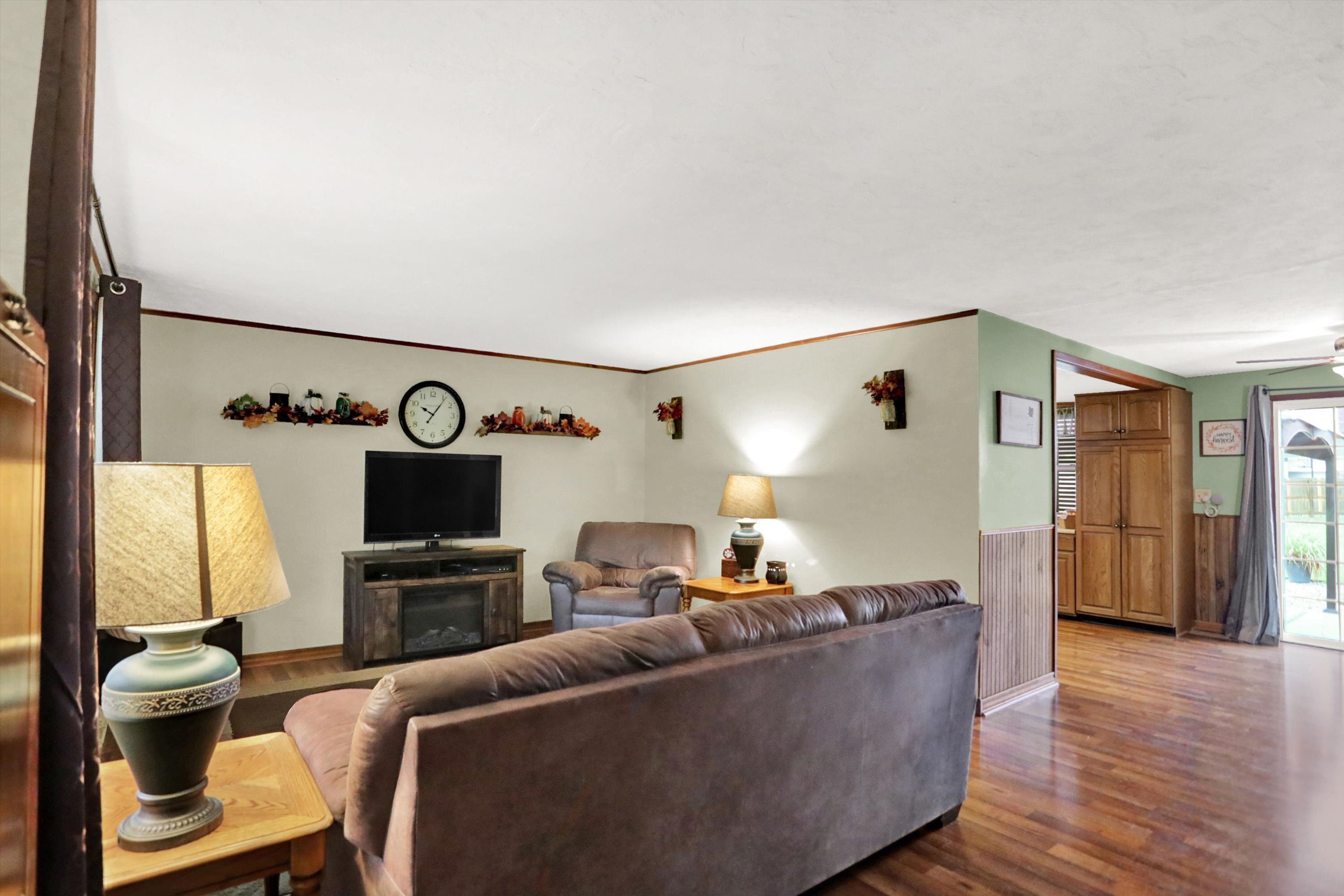 5730 Fairlee Road Anderson, IN 46013 - Photo 8 of 57 Gallery Image 8