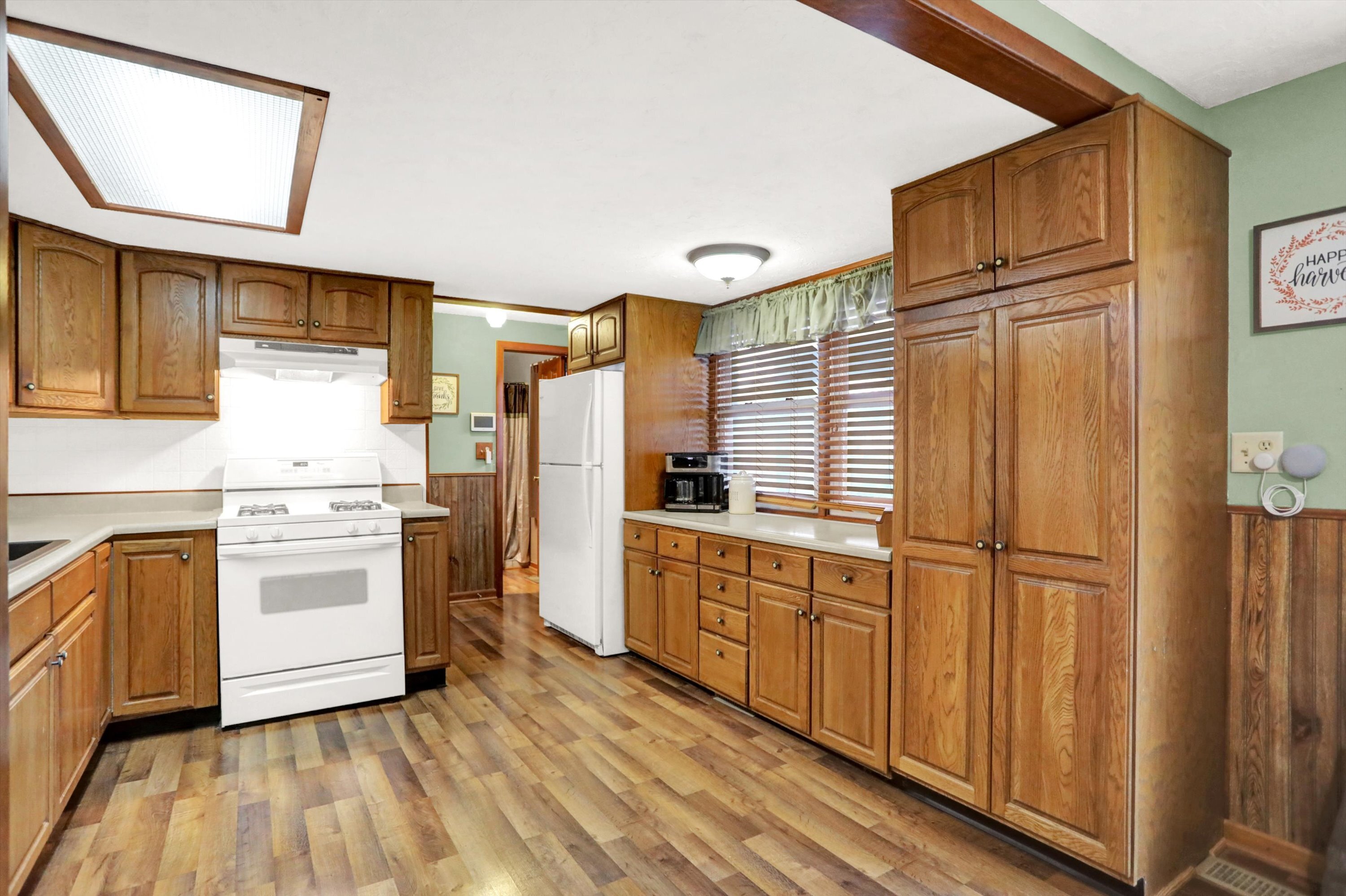 5730 Fairlee Road Anderson, IN 46013 - Photo 9 of 57 Gallery Image 9