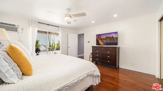 $1,698,000 | 2655 Saxon Drive, Los Angeles, CA 90065