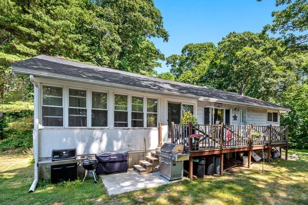 48 Englewood Road Gloucester, MA 01930 - Photo 13 of 36 Gallery Image 13