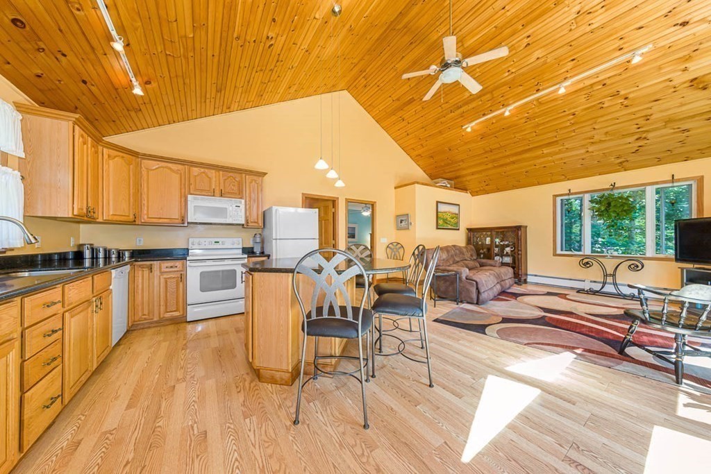 48 Englewood Road Gloucester, MA 01930 - Photo 2 of 36 Gallery Image 2