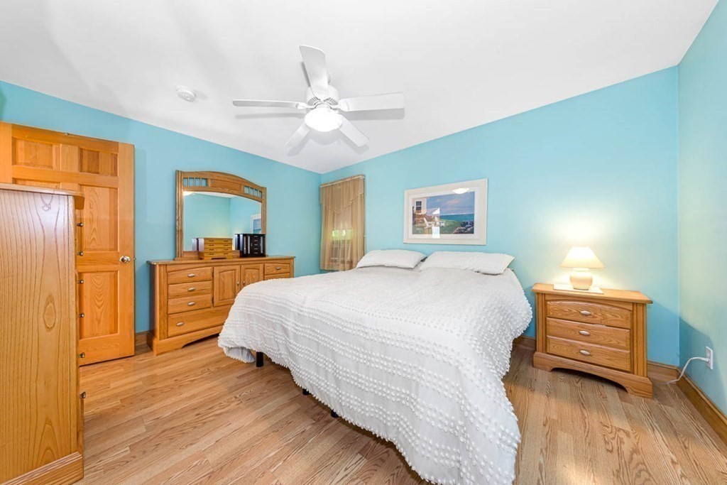 48 Englewood Road Gloucester, MA 01930 - Photo 9 of 36 Gallery Image 9
