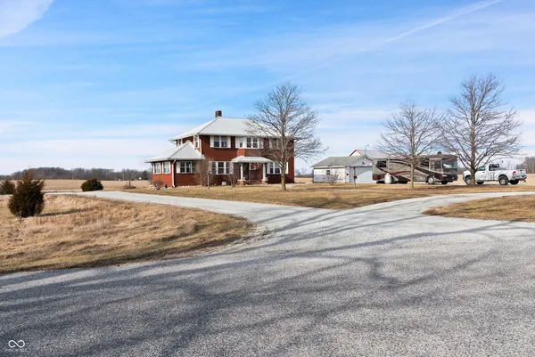 $399,900 | 7130 North Thomas Road, Wilkinson, IN 46186