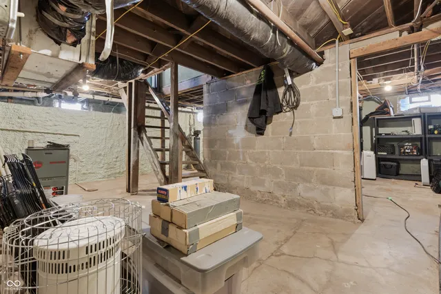 $464,900 | 7130 North Thomas Road, Wilkinson, IN 46186