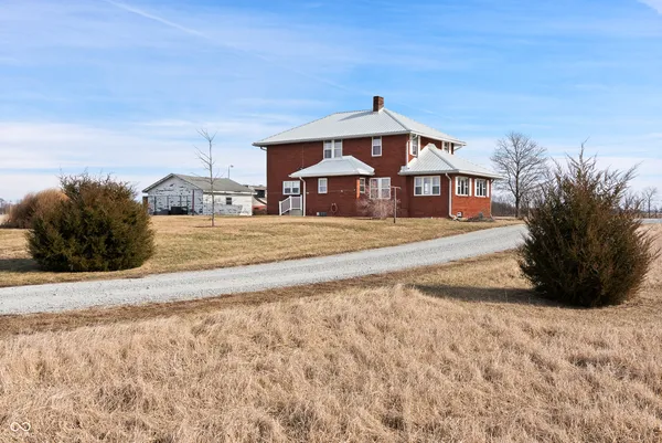 $399,900 | 7130 North Thomas Road, Wilkinson, IN 46186