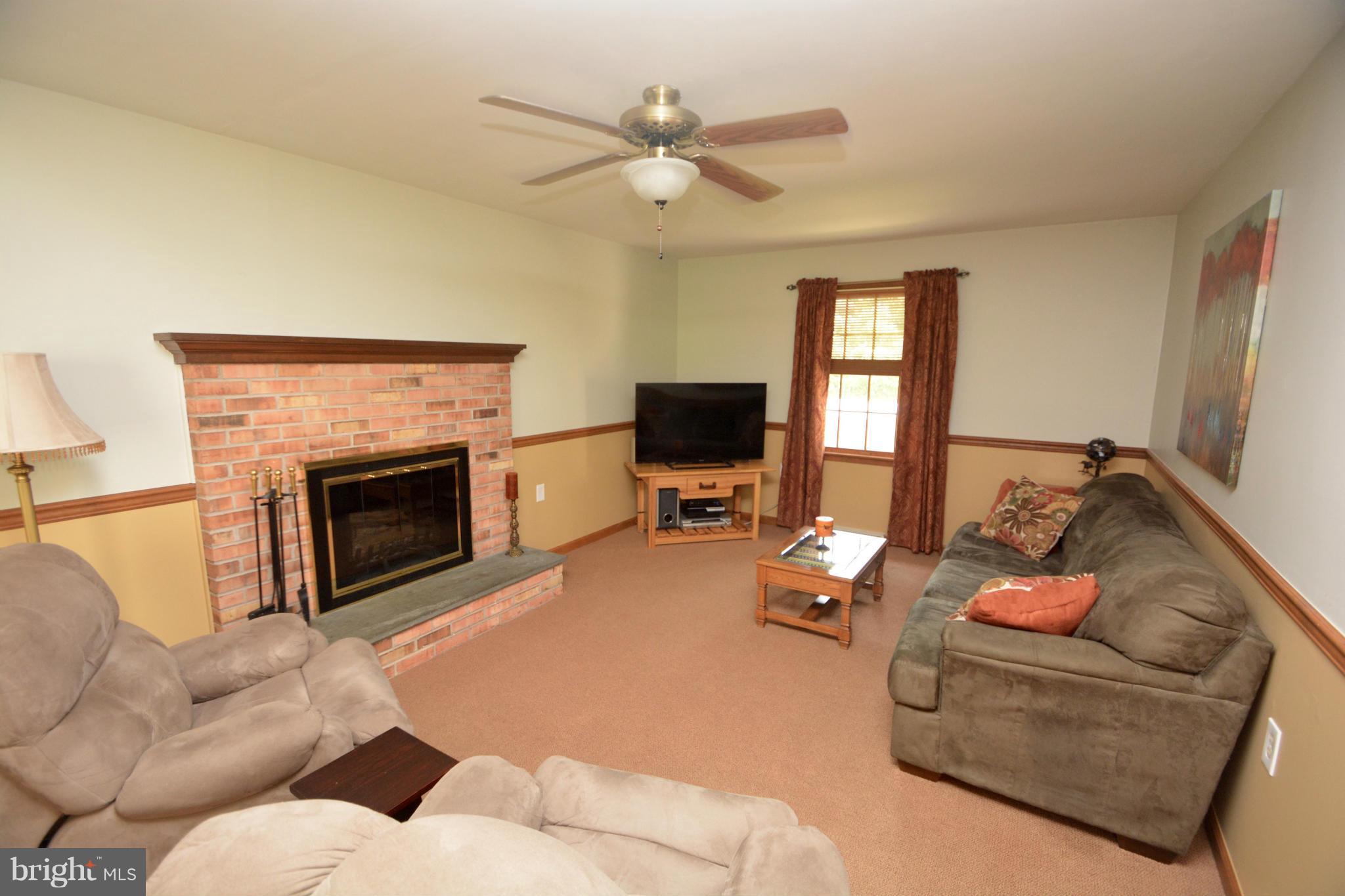 696 Little Egypt Road Elkton, MD 21921 - Photo 8 of 30 Family Room