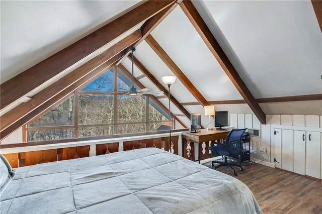 a view of an entryway