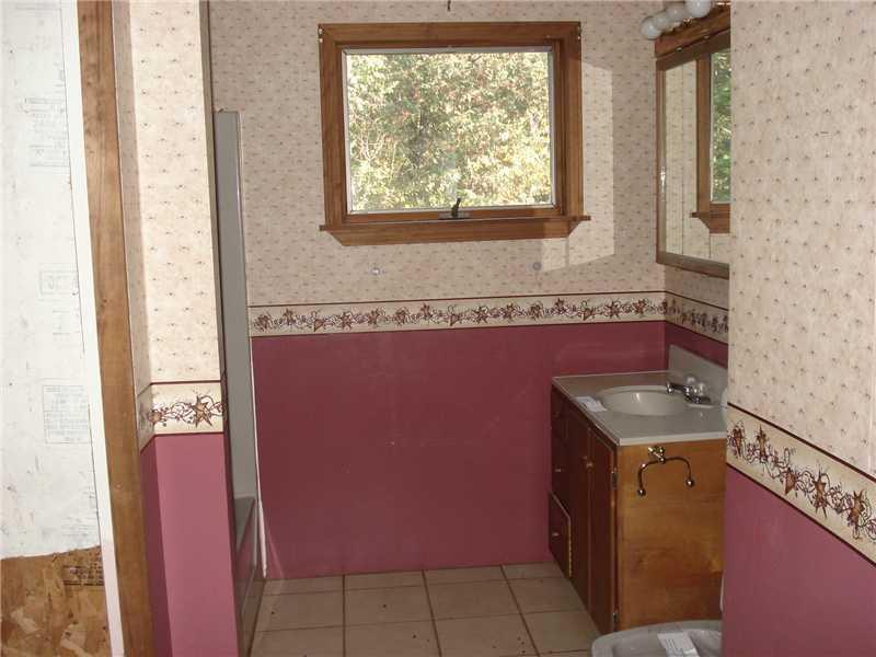 67 Greeley Road Garland, ME 04939 - Photo 7 of 10 Bathroom.