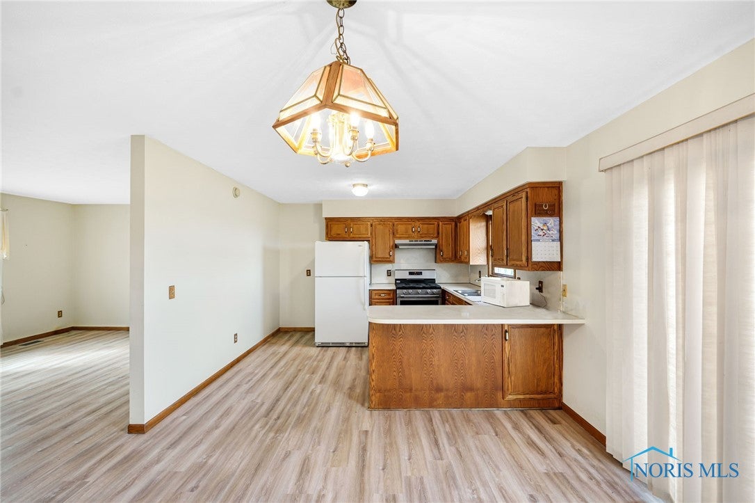 14228 Bays Road Rudolph, OH 43462 - Photo 8 of 43 Gallery Image 8