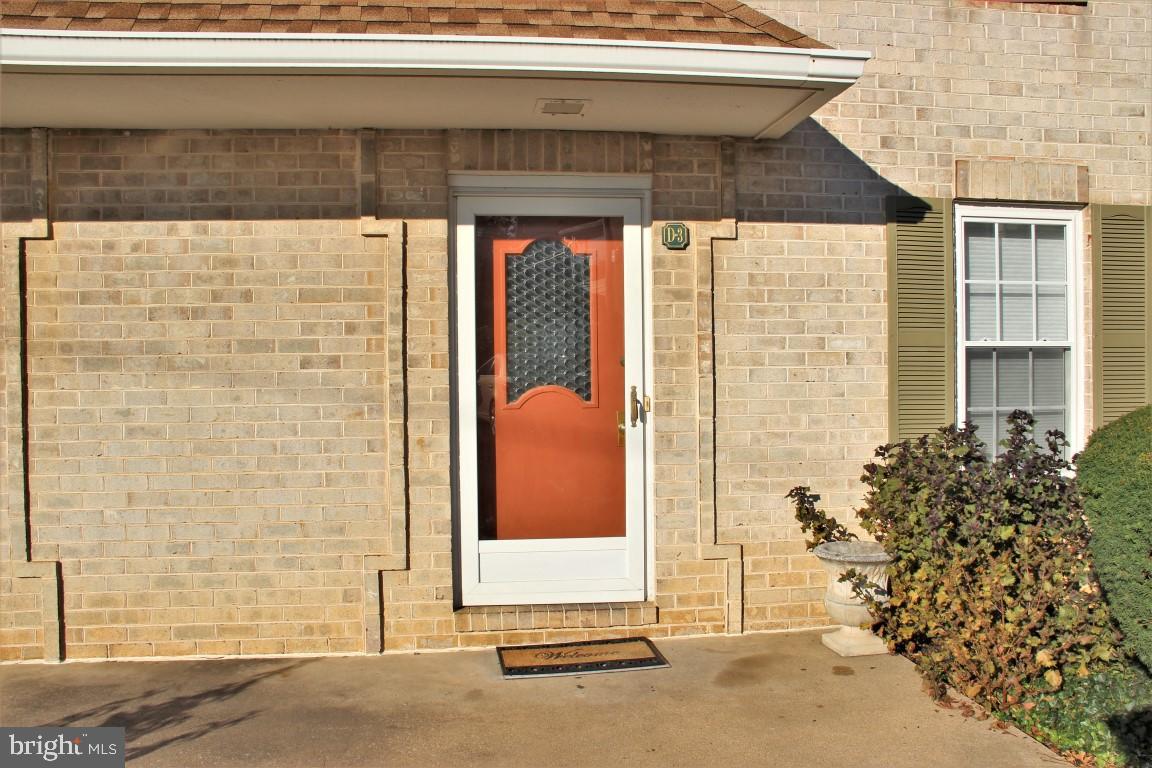 1000 Country Club Road, Unit D3 York, PA 17403 - Photo 2 of 30 Gallery Image 2