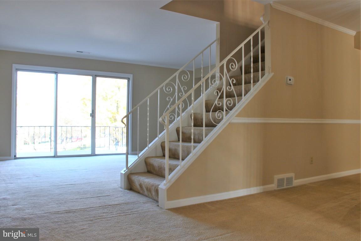 1000 Country Club Road, Unit D3 York, PA 17403 - Photo 11 of 30 Gallery Image 11