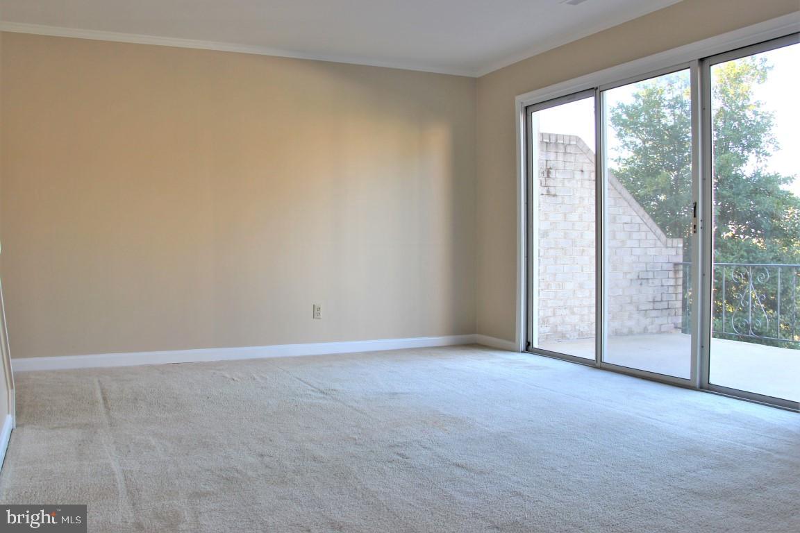 1000 Country Club Road, Unit D3 York, PA 17403 - Photo 14 of 30 Gallery Image 14
