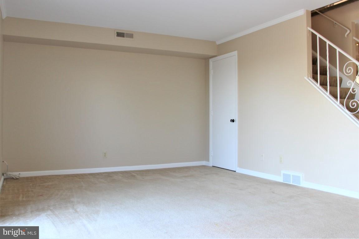 1000 Country Club Road, Unit D3 York, PA 17403 - Photo 16 of 30 Gallery Image 16
