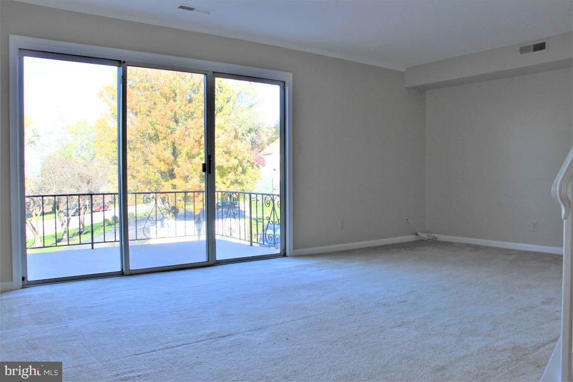 1000 Country Club Road, Unit D3 York, PA 17403 - Photo 17 of 30 Gallery Image 17