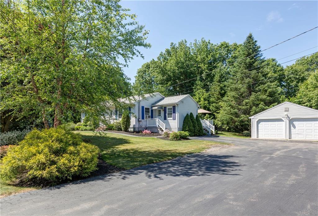 93 Cascade Road Old Orchard Beach, ME 04064 - Photo 2 of 35 Photo