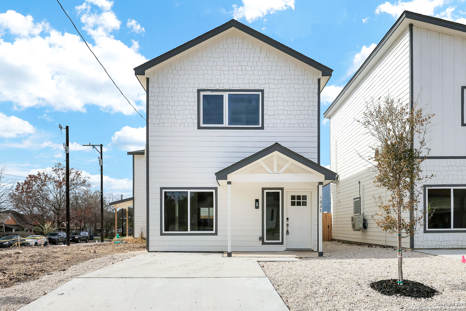 1035 South Gevers St