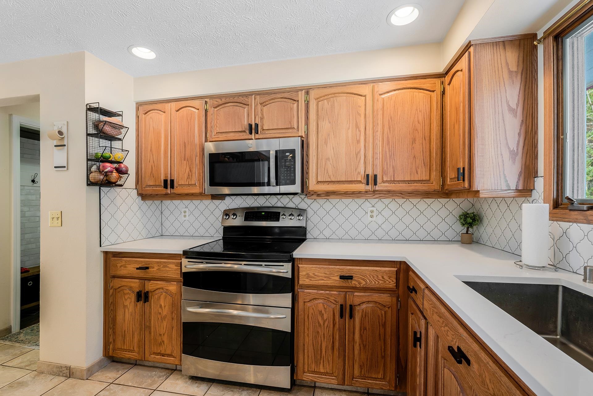 4105 South Madison Road Spokane Valley, WA 99206 - Photo 3 of 50