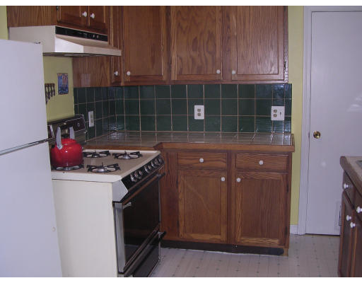 55 Fern Road Medford, MA 02155 - Photo 3 of 5
