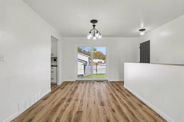 $260,000 | 107 East Oakland Place, Battle Creek, MI 49015