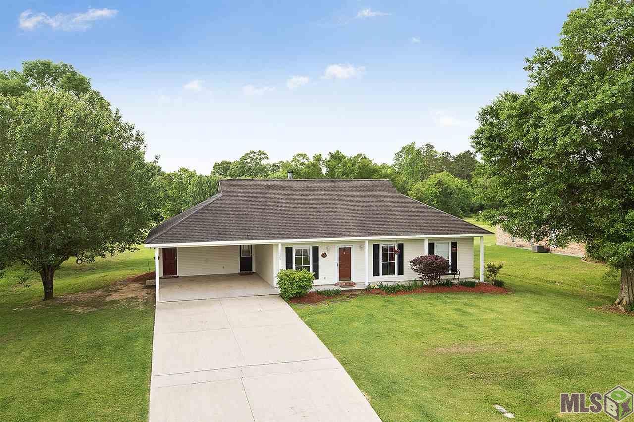 10774 Crossover Road Denham Springs, LA 70726 - Photo 1 of 11