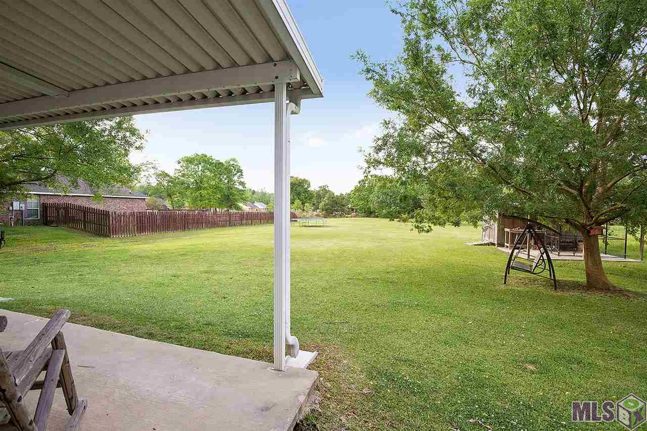 10774 Crossover Road Denham Springs, LA 70726 - Photo 11 of 11 Backyard