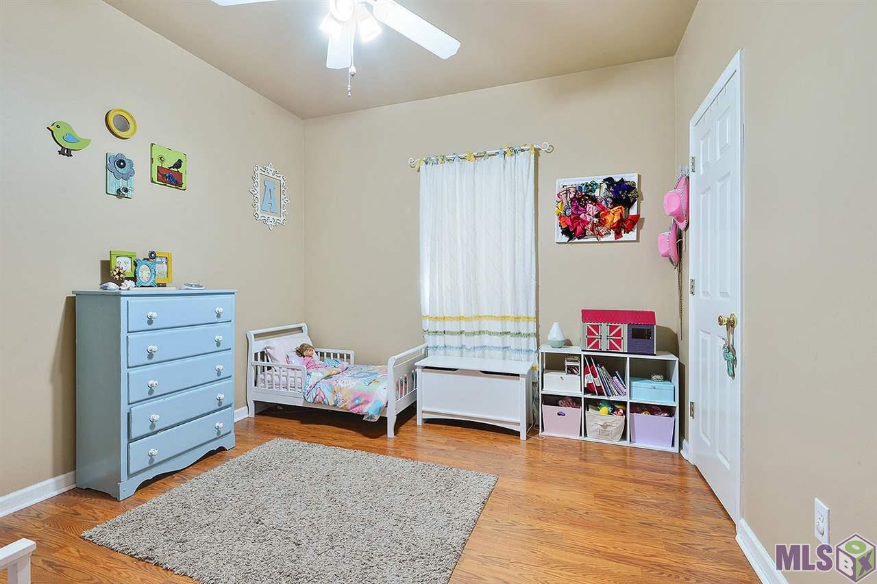 10774 Crossover Road Denham Springs, LA 70726 - Photo 9 of 11 Bedroom 3