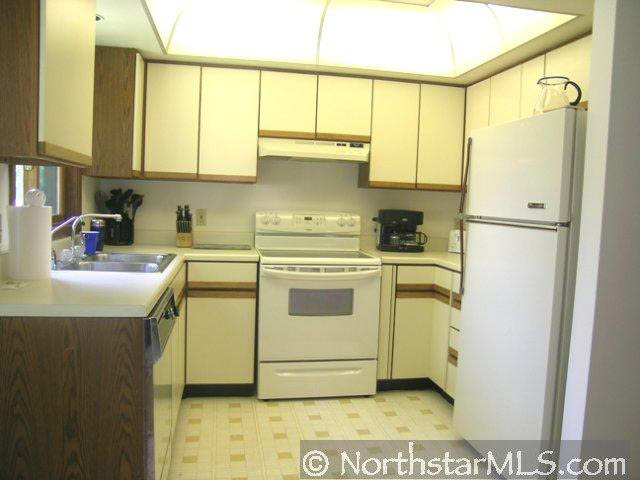 6152 Ridgewood Road Mound, MN 55364 - Photo 4 of 8