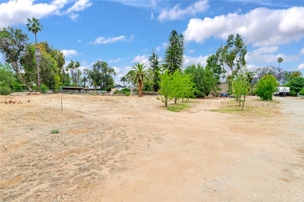 2886 McAllister Street Riverside, CA 92503 - Photo 37 of 47